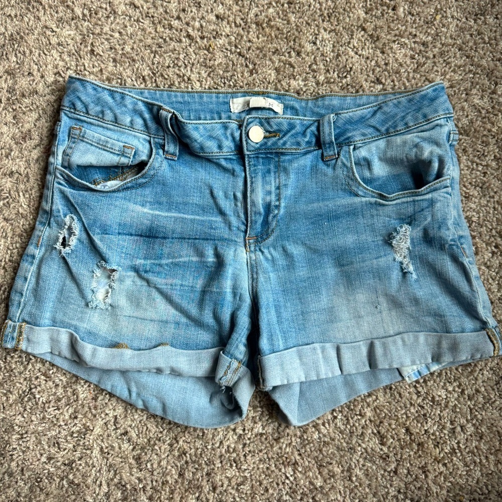 21 Denim shorts - distressed - size 30